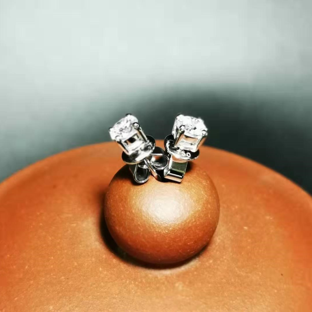 WG 白金 オーストラリアオパール タイタックピン SuanPhlu.Com